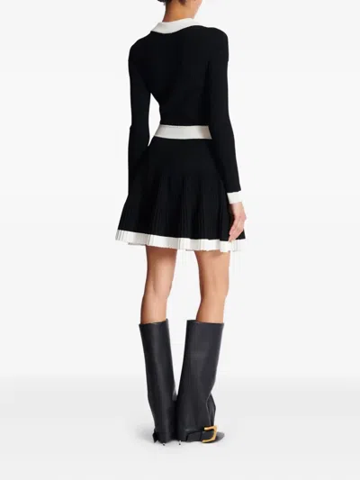 Balmain Long Sleeves V-neck Flare Knit Dress In Black