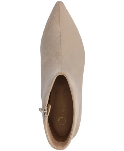 Journee Collection Collection Women's Tru Comfort Foam Rossia Bootie In Neutral