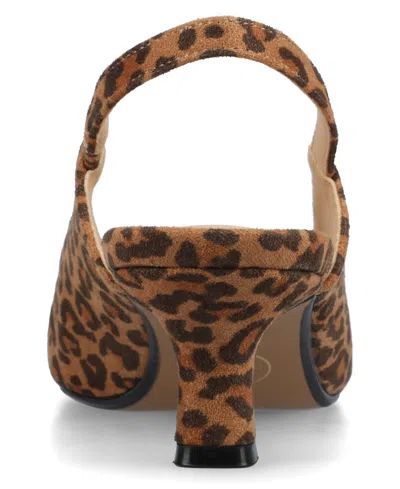 Journee Collection Paulina Womens Pointed Kitten Heel Pumps In Brown