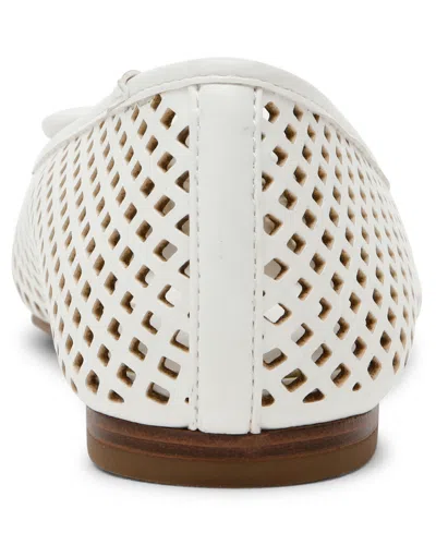 Anne Klein Women's Aspen-p Snip Toe Ballet Flats In White