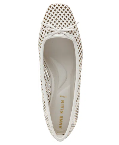 Anne Klein Women's Aspen-p Snip Toe Ballet Flats In White