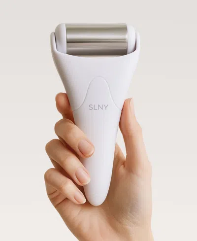 Solaris Laboratories Ny Stainless Steel Cryo Facial Roller In White