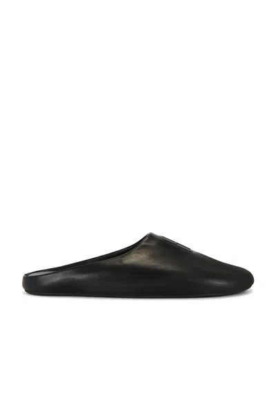 Balenciaga Château Mule Flat In Black