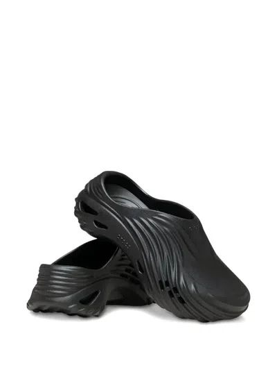 Crocs Echo Wave In Black