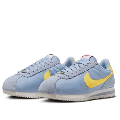 Nike Cortez Sneaker In Blue