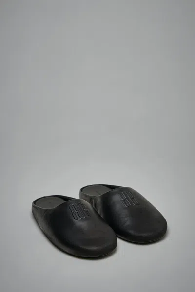 Balenciaga Château Mule Flat In Black