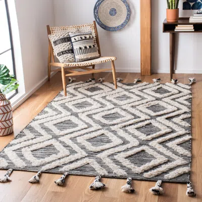 Safavieh Kenya Hand Made Area Rug, Black / Ivory Bohemian Style Non-shedding In Gray