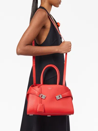 Ferragamo Medium Hug Handbag In Red