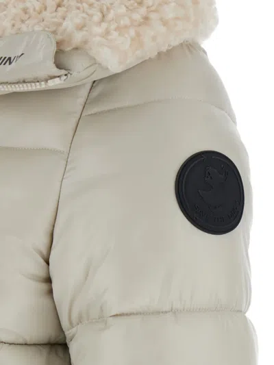 Save The Duck 'moma' Beige Down Jacket With Fur Collar And Logo On The Sleeve In Tech Fabric Woman In White