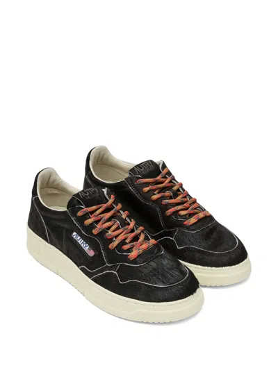 Autry Low Top Medalist Sneakers In Brown