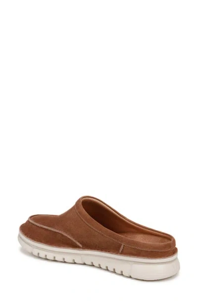 Vionic Uptown Clog In Brown