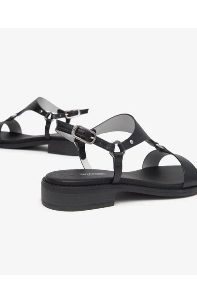 Nerogiardini Metal Ring Leather Sandals In Black