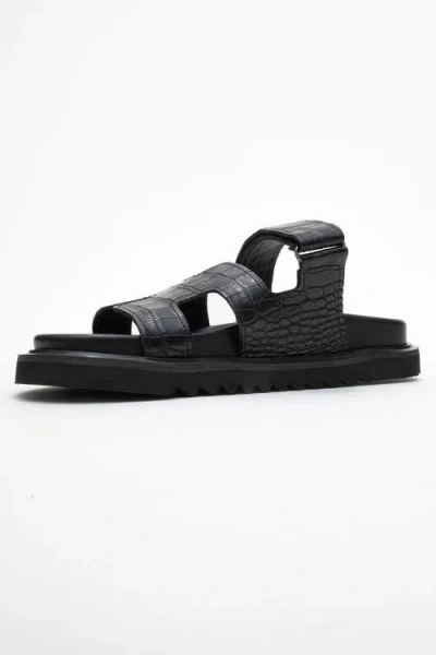 Forever & Always Shoes Loana Leather Slide Sandal In Black