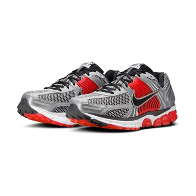 Nike Zoom Vomero 5 Sneaker In Multi