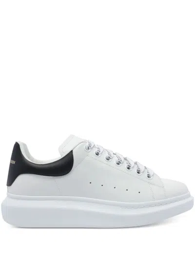 Alexander Mcqueen White And Black Low-top Sneakers With Chunky Sole And Contrasting Heel Tab In Leather Man In White