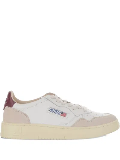 Autry Medalist Low Sneakers In White And Burgundy Suede And Leather In Red