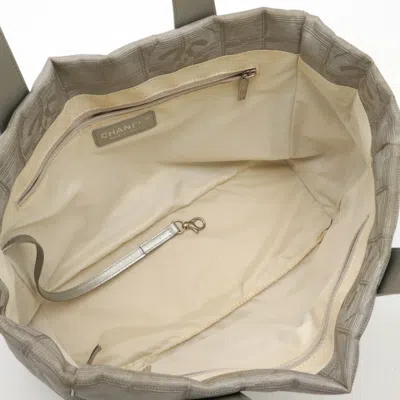 Pre-owned Chanel New Travel Line Silver New Travel Line Shoulder Bag Tote Bag ()