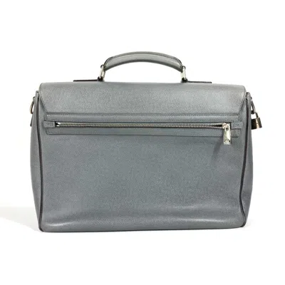Pre-owned Louis Vuitton Glacier Gray Taiga Leather Handbag Shoulder Bag ()