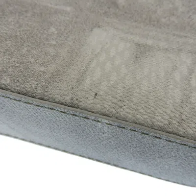 Pre-owned Louis Vuitton Gray Shoulder Bag ()