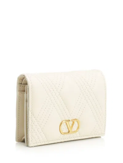 Valentino Quiltie 67 Wallet In Neutral