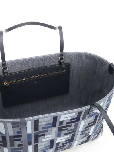Fendi Roll Large Tote-bag In Blue