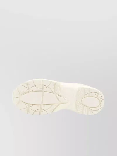 Autry Hyperway Sneakers In Whisper White Laminated Leather And Mesh In Neutral