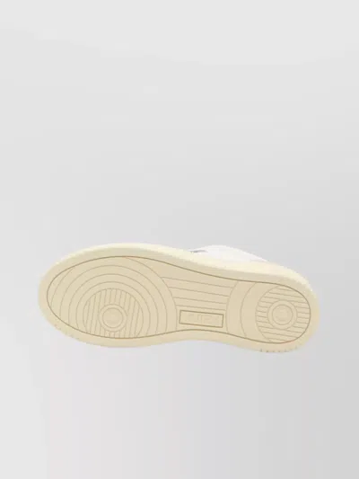 Autry Medalist Low Leather And Suede White And Powder Sneakers In Multi