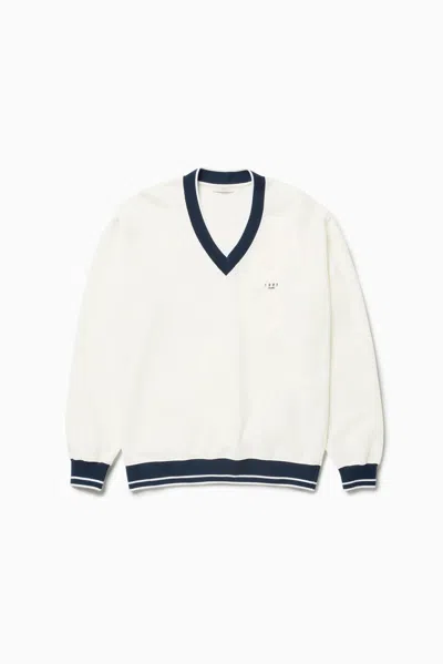 1989 Studio V-neck Sweatshirt Contrast Trim In White