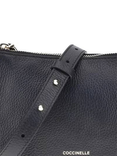 Coccinelle Rebekka Zip-fastening Top-handle Shoulder Bag In Black