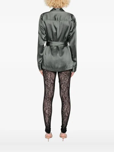 金属感细节束腰夹克