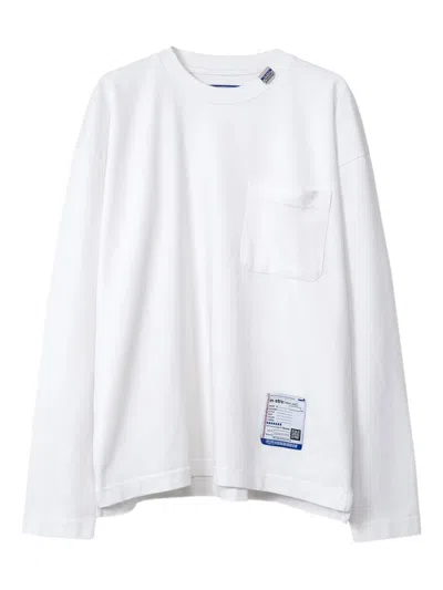 In・stru(men-tal) Chest-pocket Long-sleeve T-shirt In White