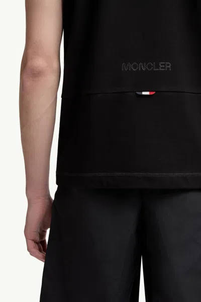 Moncler Polo Shirt With Short Sleeves And Collar In Black