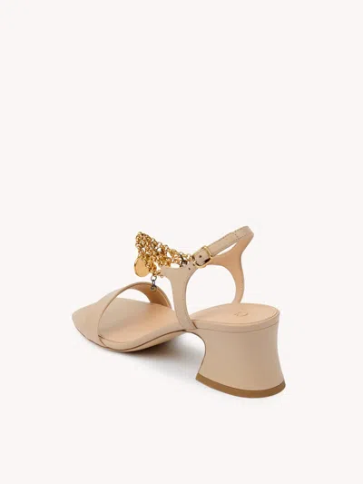 Chloé 55mm Charm-embellished Block-heel Sandals In Neutral
