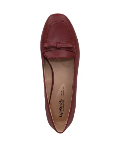 Lifestride Women's Claudine Square Toe Block Heel Ballerina Flats In Red