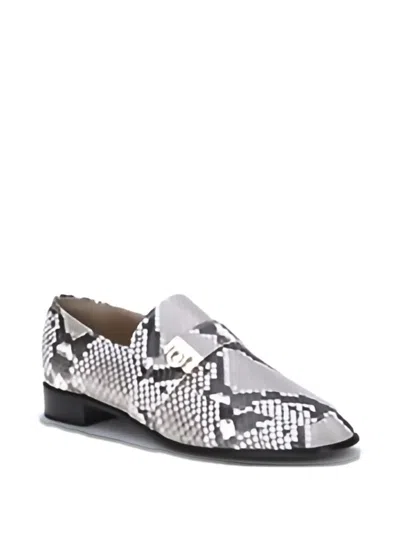 HUG 扣环乐福鞋