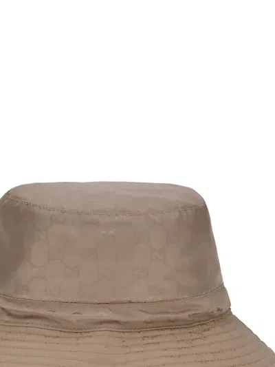 Gucci Reversible Gg Nylon Bucket Hat In Neutral