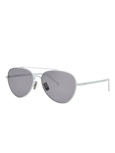 Givenchy Pilot Sunglasses In Gray