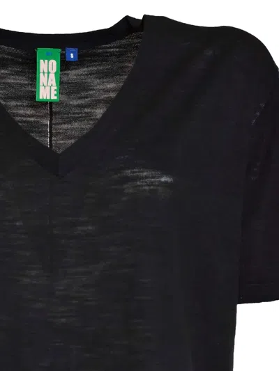 Ensea V-neck Short-sleeve T-shirt In Black