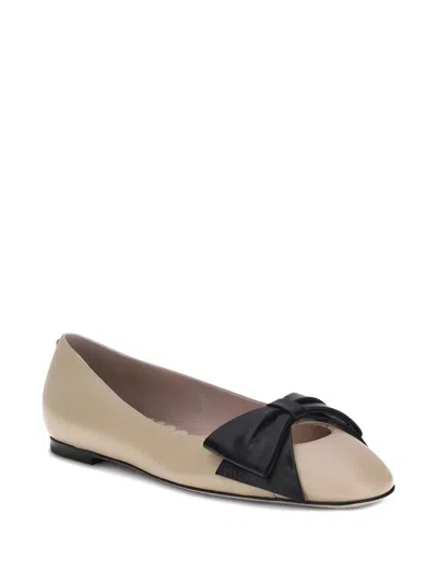 Valentino Bow-detail Leather Ballet Flats In Neutral