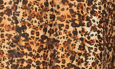 Alexia Admor Esres Flared Midi Skirt In Animal Print