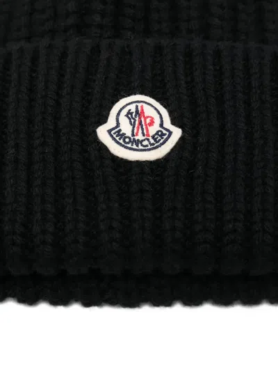 Moncler Logo Patch Cuff Virgin Wool Rib Beanie In Black