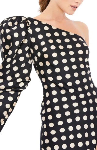 Mac Duggal 26515 Long One Shoulder Formal Dress In Black