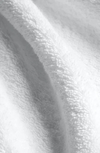 Italic Serene Ultraplush Collection Bath Essentials- 2 Bath Towels And 2 Hand Towels In White