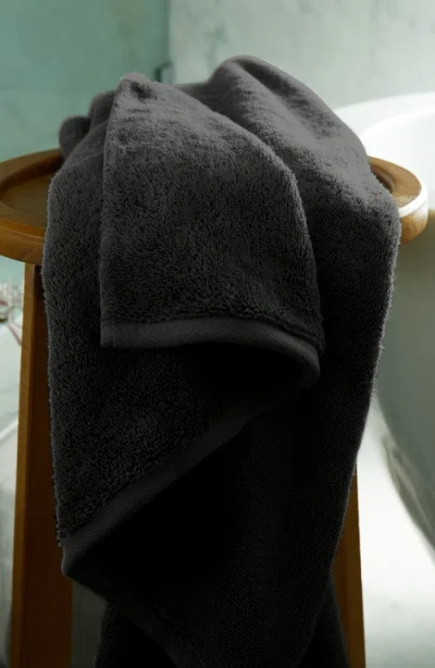 Italic Serene Ultraplush Collection Bath Essentials- 2 Bath Towels And 2 Hand Towels In Gray