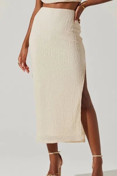 Astr The Label Keely Textured Midi Skirt In White