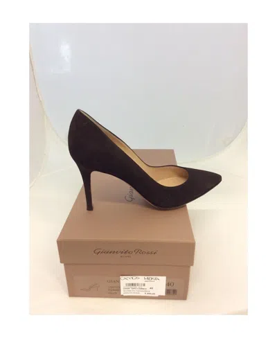 Gianvito Rossi Black Chamois Leather Pumps With Heel In Black