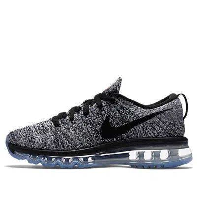 Nike (wmns)  Flyknit Max 'oreo' In Black