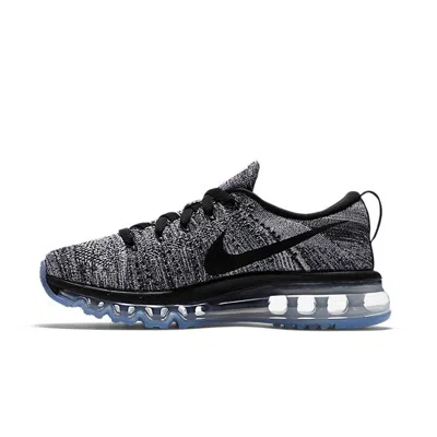 Nike (wmns)  Flyknit Max 'oreo' In Black