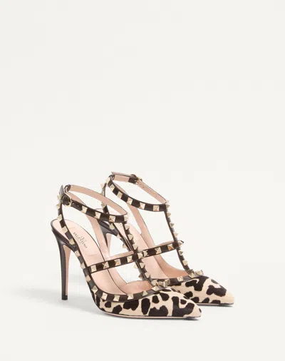 Valentino Rockstud Pumps In Animal Print In Brown