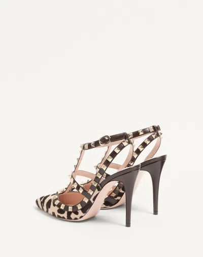 Valentino Rockstud Pumps In Animal Print In Brown